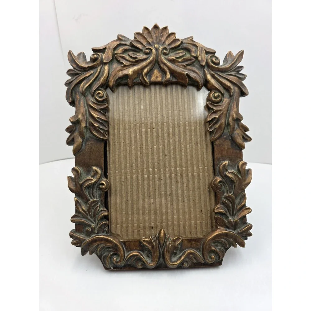 Ornate‎ Resin Picture Frame Bronze Gold Tone 8x10 Holds 4x6.5 Photo Portrait
